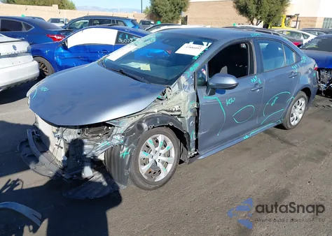 2022 Toyota Corolla Le z USA, uszkodzony, nr VIN 5YFEPMAE3NP341912